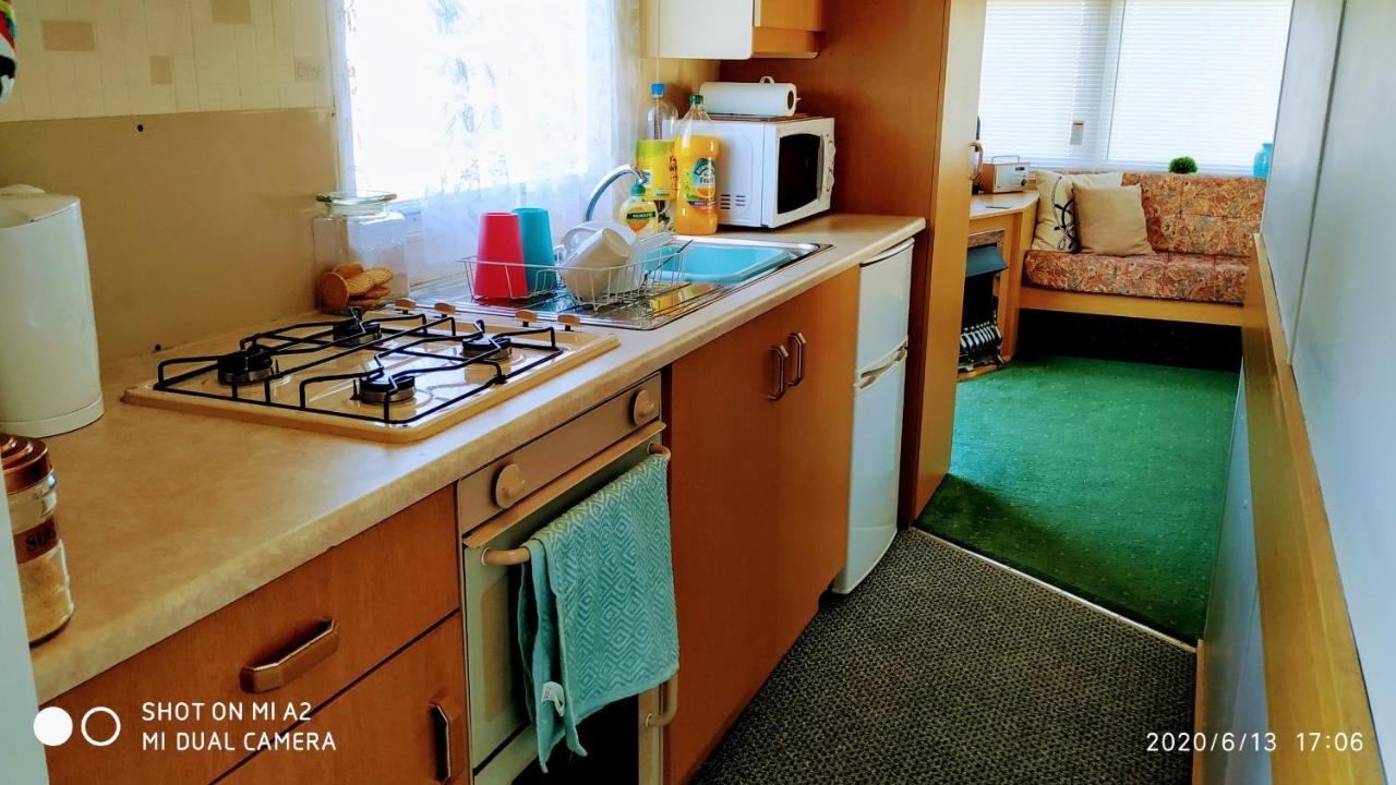 Gina'S Static Caravan,118 Sandsgate Hemsby Exterior photo
