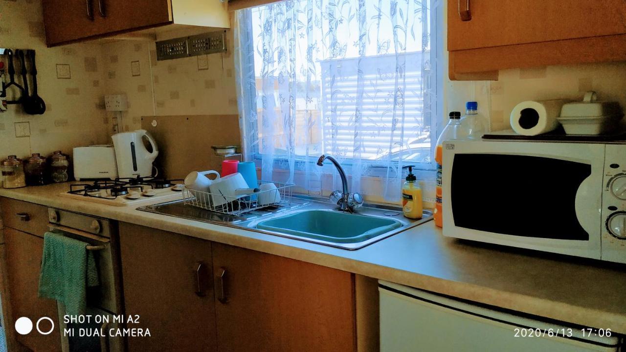 Gina'S Static Caravan,118 Sandsgate Hemsby Exterior photo